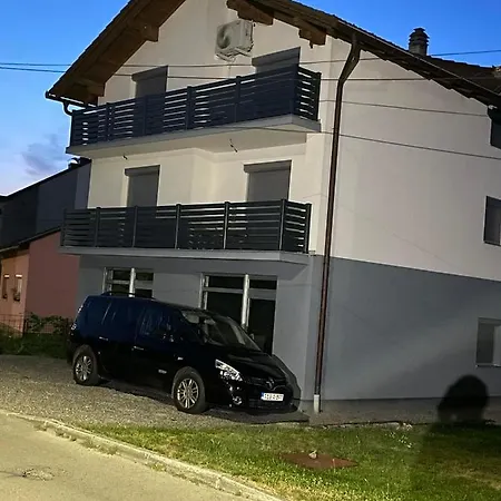 Pista-Pause Apartment Bihac Exterior photo