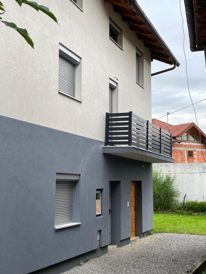 Pista-pause Appartement Bihać